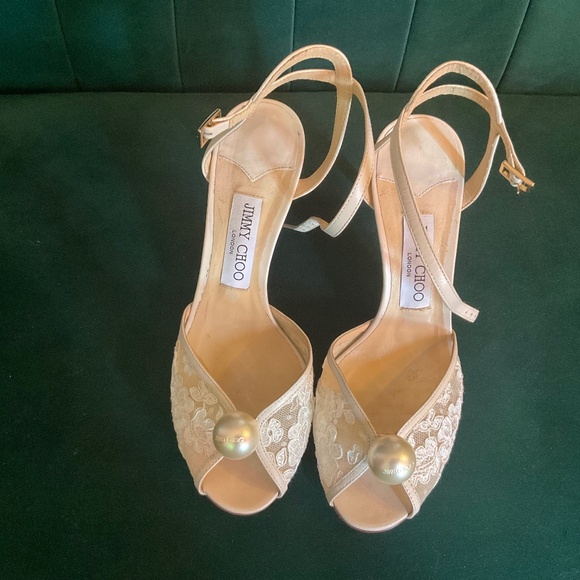 Jimmy Choo Cream Heels with Gold Accents - Picture 1 of 4